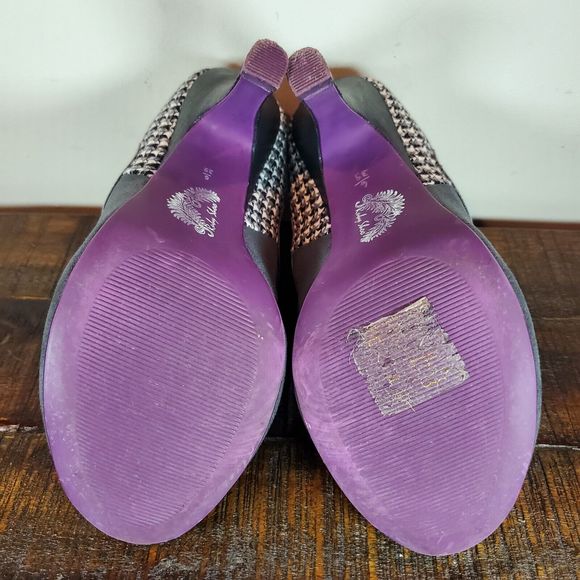 Stylish Gray and Black Women's Heels - Picture 9 of 12